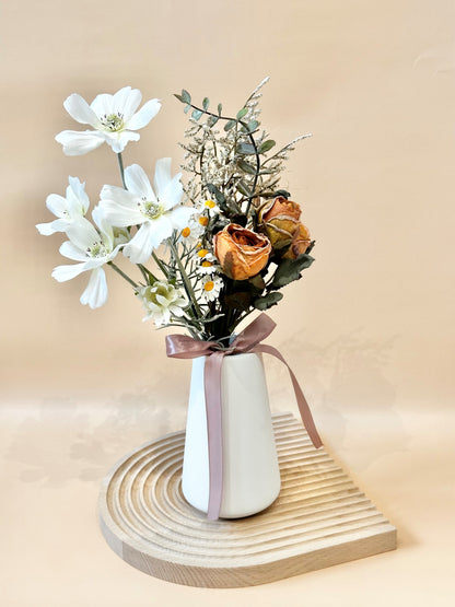 [  Resilience  ] Rustic Elegance Bouquet with vase